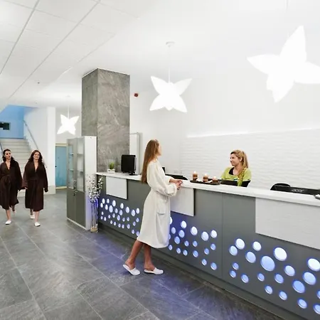 Mirage Medspa 4*